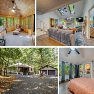 Secluded Retreat w Fire Pit Games & Pool Access - مرتينسبورغ