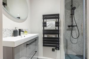 LA CROIX - Old Town Modern apartment - 2 bedrooms