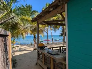 Cobia Beach Guest House - Middlesex