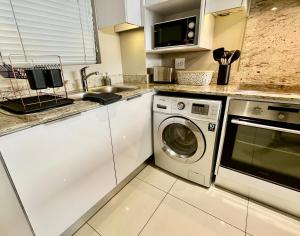 Stay at Andringa Walk Luxury Apartment