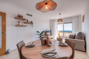 Ultimate Rentals - Casares Costa - With Roof Terrace And Beach Nearby