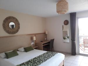 Hotels Hotel L'Oceane : photos des chambres