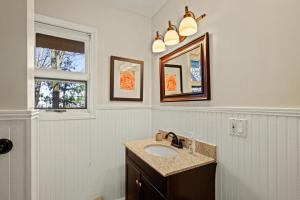 Pet Friendly Chalet With Views