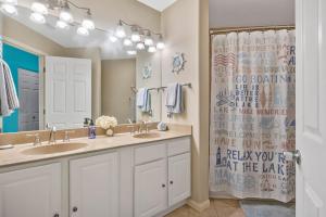 Paradise Point of View Pools Tennis and More