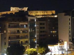 Acropolis View Penthouse with Panoramic Terrrace