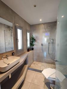 Acropolis View Penthouse with Panoramic Terrrace