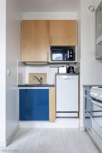 Flat withessentials, great location, parking