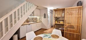 Maisons de vacances La Camargue Appartment mit Pool : photos des chambres