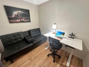 Central Downtown Stay