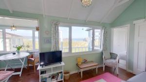 B18 Sandford, Riviere Towans