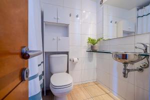 Moderno Depto a Pasos del Metro