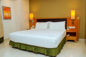 Holiday Inn Dar Es Salaam by IHG
