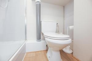 Le Calain, Élégance et Confort à 50 m de la Plage