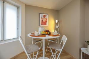 Appartements Le Calain, Elegance et Confort a 50 m de la Plage : photos des chambres
