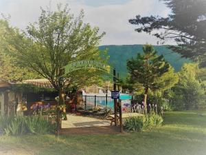 Chalet 3 étoiles - Piscine - ccbafie