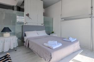 COMBO Acropolis view 6 bedrooms 4 bathrooms