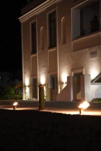 Thomas Villas on the beach Katapola