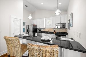 Ocean Ayer Carriage House by 30A Escapes