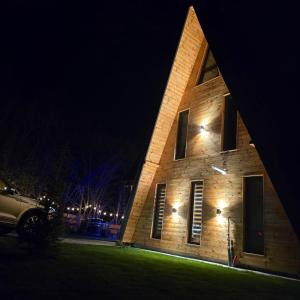 Dom Chalet