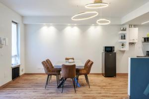 EMERALD APARTMENT - Regarda Travel