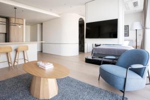 Blueground Nonhyeon City view AC SEL-25