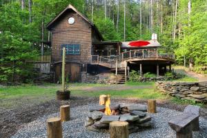 Stunning Catskills Cabin