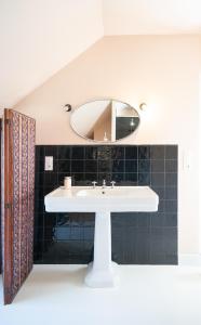 Villas Narcisse Bienvenue - Elegance et Raffinement : photos des chambres