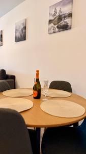 Deterra Studio 70 next to Metro Station Berceni