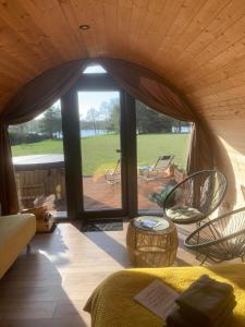 Kedras Glamping - Pod tipo nameliai