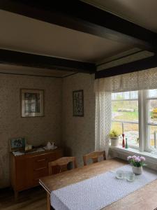 Dalslands-torp nära vattnet