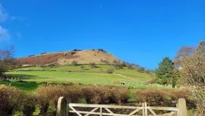 Hiker Haven - Peak District Chic - Whaley Bridge