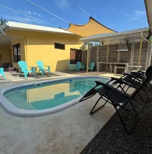 Bandera Beach Cabins - Parrita