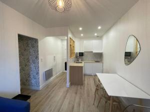 Charmant T2 avec cour extérieure