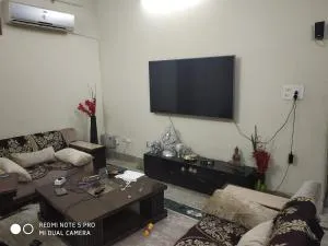 Affordable and adorable Home - Murādnagar