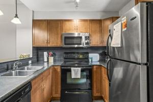 Peaks and Patio 3 Bdrm managed by Little Sister Getaways