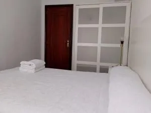 Piso de 3 Habitaciones con Salón en el Centro de Salamanca - Pelabravo