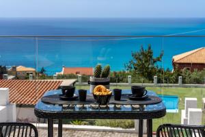 PNOẼ Luxury Apartments