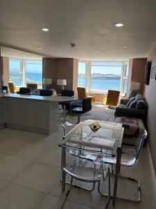 Luxury South Pier Apartment