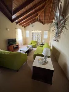 GNC Guesthouse - Saint Peter