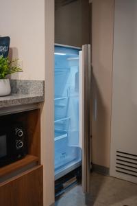 Family-Friendly 2BR in Prime Location