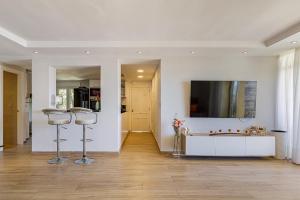 Fridas Home-Sea View Terrace
