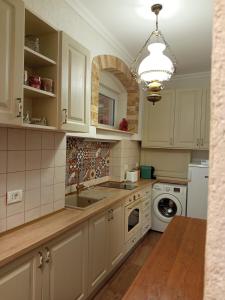 Toni s Luxury Central Place