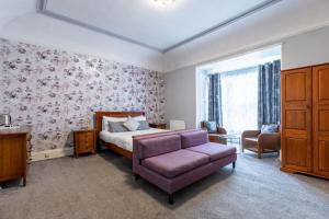 Superior King Room room in The Famous Bein Inn Hotel