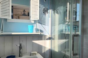 Maisons de vacances Family house of 92 m2 with terrace - Cabourg : photos des chambres