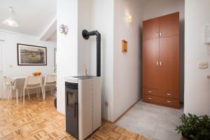 Countryside apartment manu