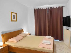 Apartments in Okrug Gornji 33036