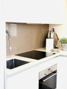 ComeCasa Two-Bedroom House on the Harbor