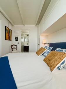 ComeCasa Two-Bedroom House on the Harbor