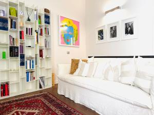 ComeCasa Two-Bedroom House on the Harbor