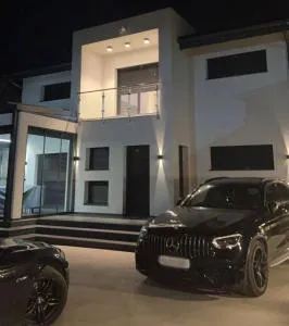 Soudsakhone Chansady - 廊开